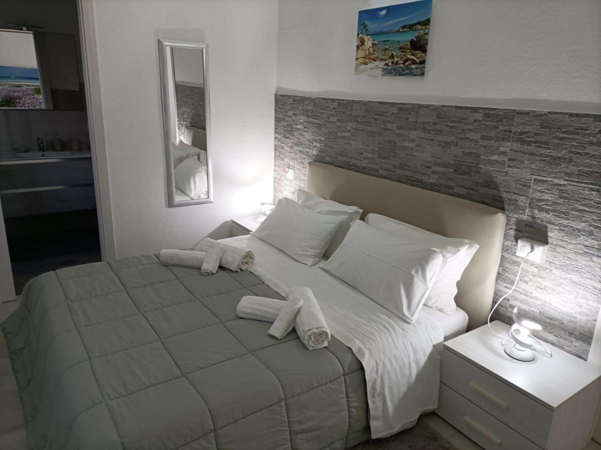 The Sunset Hotel Сан Теодоро Екстериор снимка